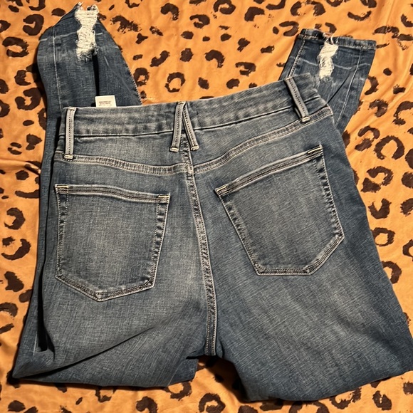 Good American jeans size 8 never worn - Picture 2 of 2